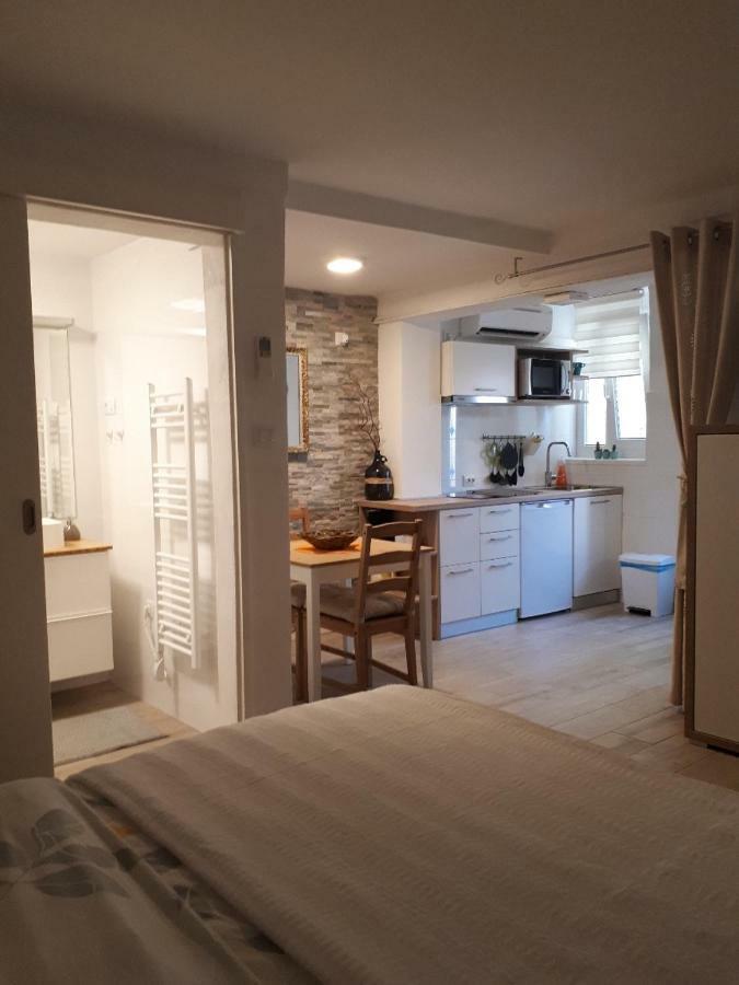 Apartments Gorinka Baška Exteriör bild