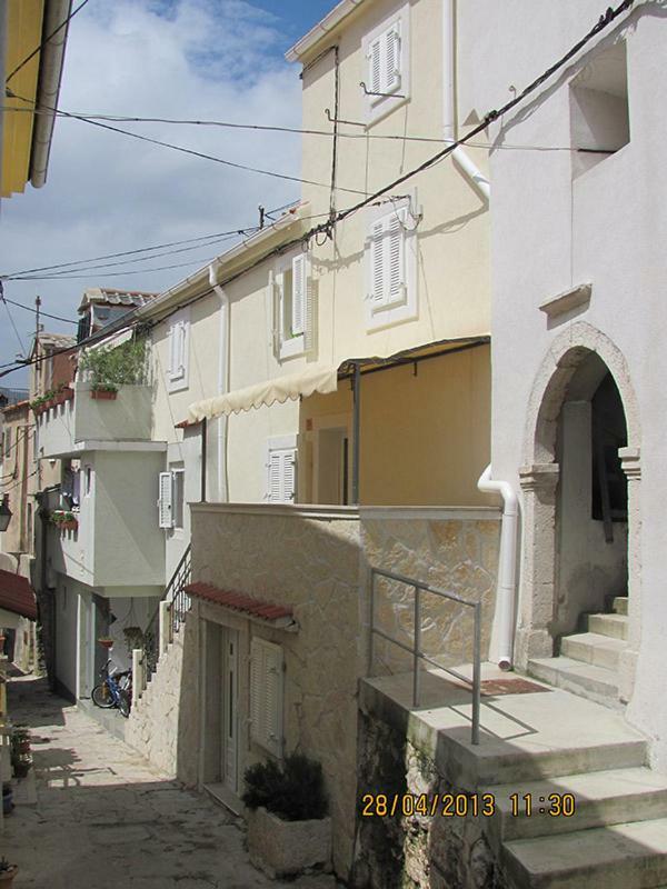 Apartments Gorinka Baška Exteriör bild