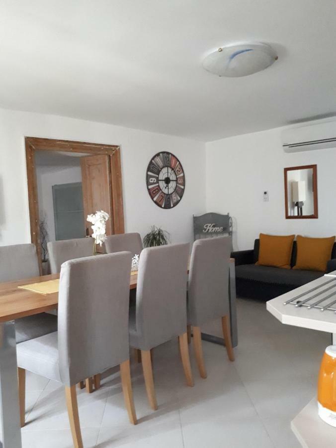 Apartments Gorinka Baška Exteriör bild